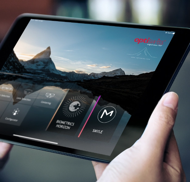 Optiswiss  - Brillengläser - BIOMETRICS - Brillenfassungen - Augenoptiker - Optiker - Optiker Schweiz - Brillen - Gleitsichtbrillen - Herrenbrillen - Damenbrillen - Kinderbrillen - Lesebrillen - Blaufilter-Brillen - Lunettes - Montures de lunettes - Opticiens - Opticiens Suisse - Verres progressifs - Lunettes hommes - Lunettes femmes - Lunettes enfants - Lunettes de lecture - Verres à filtre bleu - Occhiali - Montature per occhiali - Ottici - Ottici Svizzera - Occhiali - Occhiali varifocali - Occhiali da uomo - Occhiali da donna - Occhiali per bambini - Occhiali da lettura - Occhiali con filtro blu - Glasses - Glasses frames - Opticians - Opticians Switzerland - Varifocal glasses - Men's glasses - Women's glasses - Children's glasses - Reading glasses - blue filter glasses